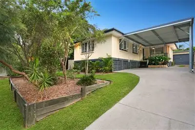 15 Susannah Street, Oxley QLD 4075