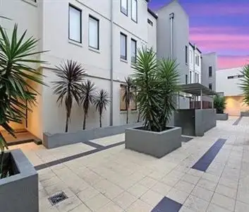 13/1328 Centre Road, Clayton South VIC 3169