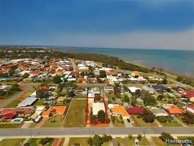 Second view of Homely house listing, 25 Irving Avenue, Falcon WA 6210