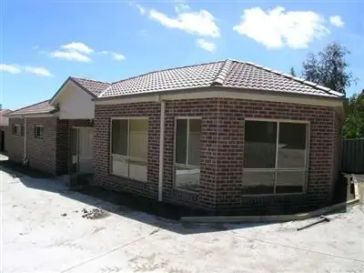 2/719 Tress Street, Mount Pleasant VIC 3350