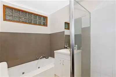 Fifth view of Homely house listing, 4 Courtnay Place, Epping VIC 3076