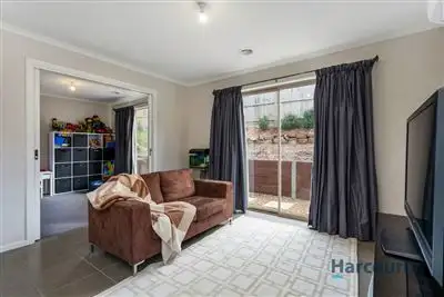 Fifth view of Homely house listing, 10 Inglewood Close, Croydon VIC 3136