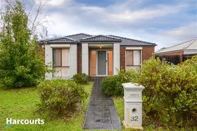 32 McDonald Street