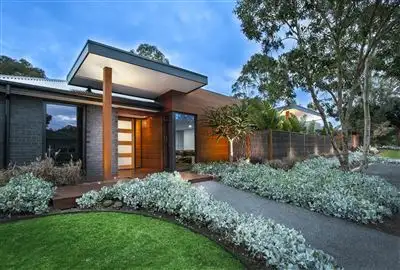 27 Poplar Grove, Langwarrin VIC 3910