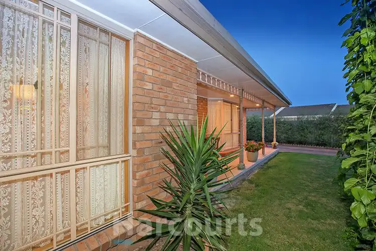 Fifth view of Homely house listing, 21 Grange Court, Koo Wee Rup VIC 3981