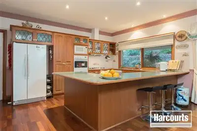 Fourth view of Homely house listing, 11 Andval Court, Berwick VIC 3806