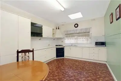 Fifth view of Homely house listing, 136 Raglan Street, Preston VIC 3072