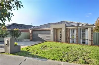 2 Orbost Drive, Miners Rest VIC 3352