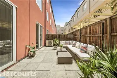 23/88 Wells Street, Southbank VIC 3006