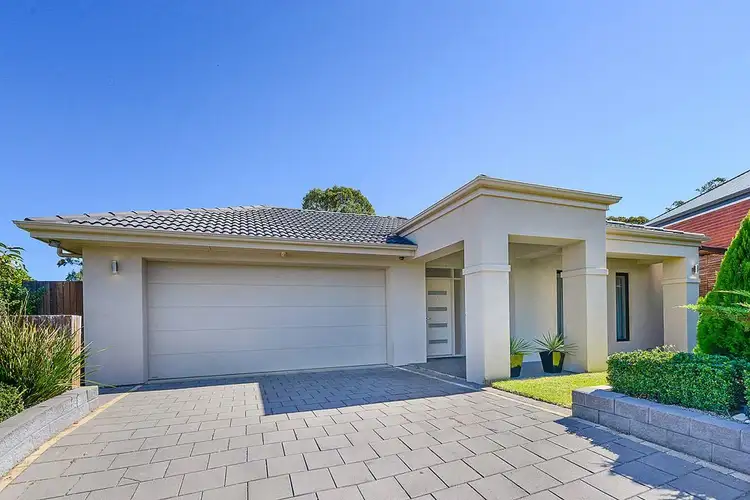 Second view of Homely house listing, 4 Wren Court, Craigburn Farm SA 5051