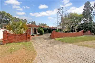 36 Central Road, Kalamunda WA 6076
