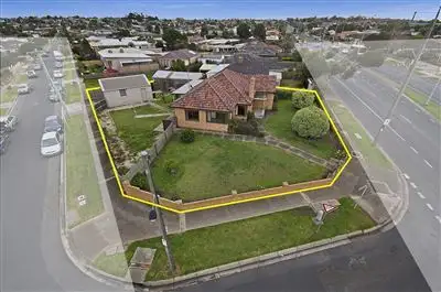 100 Ballarat Road, Hamlyn Heights VIC 3215