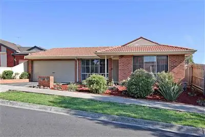12 Pareira Court, Mill Park VIC 3082