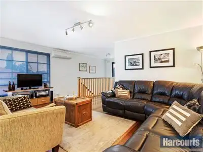 Fifth view of Homely house listing, 4 Renmark Court, Vermont South VIC 3133