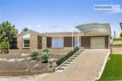 Second view of Homely house listing, 11 Grantala Court, Hallett Cove SA 5158