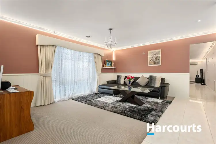 Third view of Homely house listing, 3 Rosewood Place, Craigieburn VIC 3064