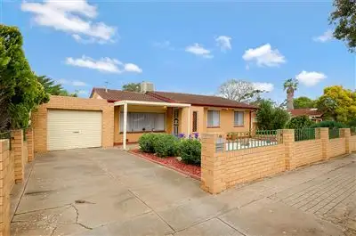 Second view of Homely house listing, 4 Winkle Street, Elizabeth Downs SA 5113