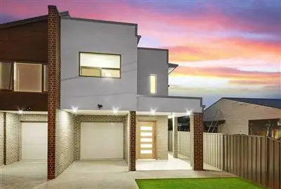 Main view of Homely semi-detached listing, 31 Fairfield Road, Woodpark NSW 2164