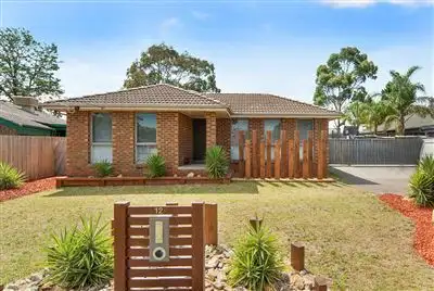 12 Greenwood Drive, Carrum Downs VIC 3201