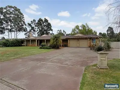 27 Rootes Road, Lesmurdie WA 6076