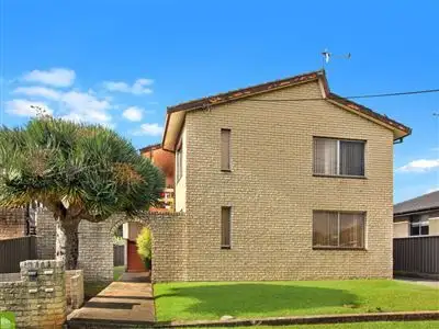 Main view of Homely unit listing, 1/4 Gipps Crescent, Barrack Heights NSW 2528