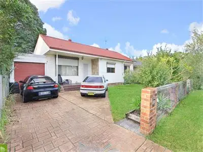 11 Kapooka Avenue, Dapto NSW 2530