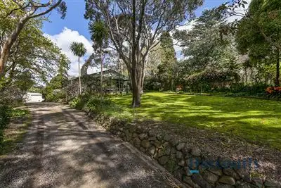 4 Harley Cres, Mooroolbark VIC 3138