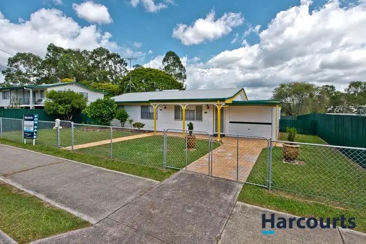 12 Kirkcaldy Street, Morayfield QLD 4506