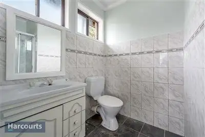 Fourth view of Homely house listing, 16 Davies Court, Sunbury VIC 3429