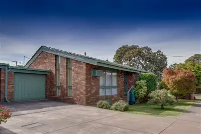 1/2 Narcissus Avenue, Boronia VIC 3155