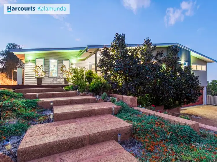 31 Persimmon Place, Kalamunda WA 6076