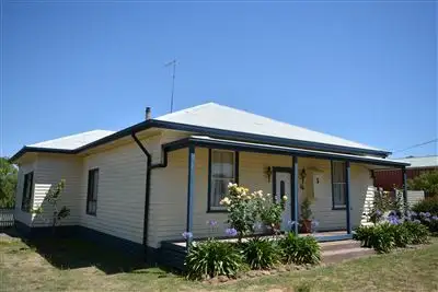 5 Myles Road, Newlyn VIC 3364