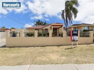 23 Templeton Crescent, Girrawheen WA 6064