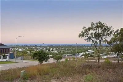 1 Euskadi Court, Bushland Beach QLD 4818