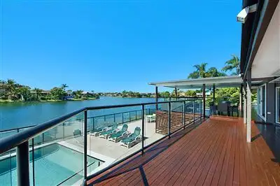 26 Peninsula Court, Mermaid Waters QLD 4218