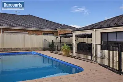 32 Bramley Loop, Madeley WA 6065