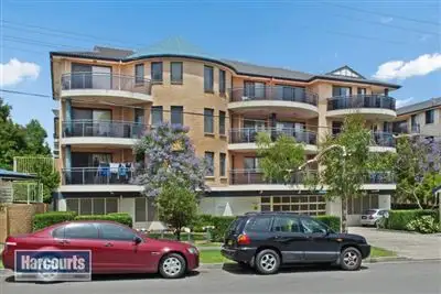 Main view of Homely unit listing, 2/28-30 Fourth Avenue, Blacktown NSW 2148