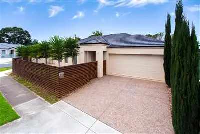 5C Pioneer Street, Findon SA 5023