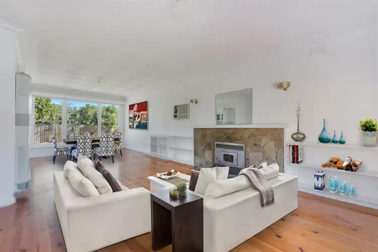 Third view of Homely house listing, 6 Perry Court, Herne Hill VIC 3218