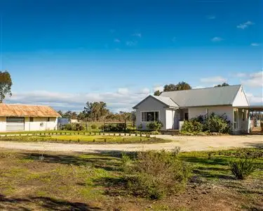 14 Babbler Lane, Avenel VIC 3664