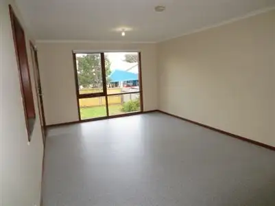 Fourth view of Homely house listing, 7 Tiree Court, Huntfield Heights SA 5163