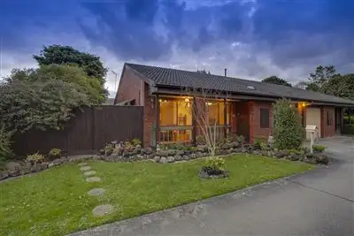 2/26-32 Elmhurst Road, Bayswater North VIC 3153