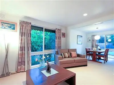 Fifth view of Homely house listing, 10 Minchinbury Drive, Vermont South VIC 3133