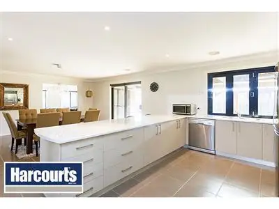 Seventh view of Homely house listing, 2 Alday Place, Warragul VIC 3820