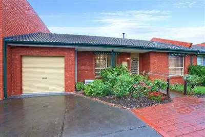 Main view of Homely villa listing, 4/76-80 Parkside Avenue, Keilor East VIC 3033