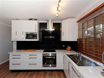 Fifth view of Homely villa listing, 7/12 Philmore Crescent, Kardinya WA 6163