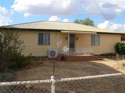15 Boonkai Street, Quilpie QLD 4480