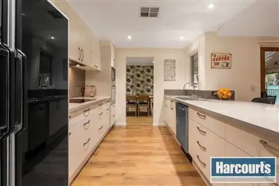 Second view of Homely house listing, 5 Rochelle Court, Wantirna South VIC 3152