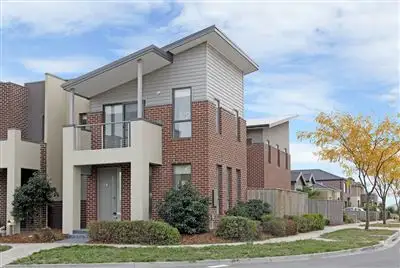 Main view of Homely townhouse listing, 15 Duke Street, Epping VIC 3076