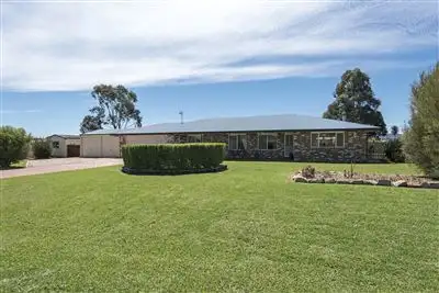 36 Harrow St, Cambooya QLD 4358